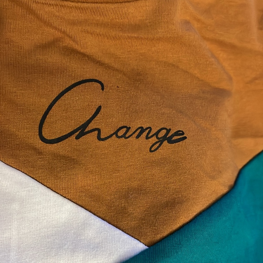 Change Short Set - Picture 2 of 7
